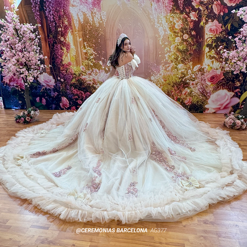 AG377 CHAMPAGNE VESTIDO XV