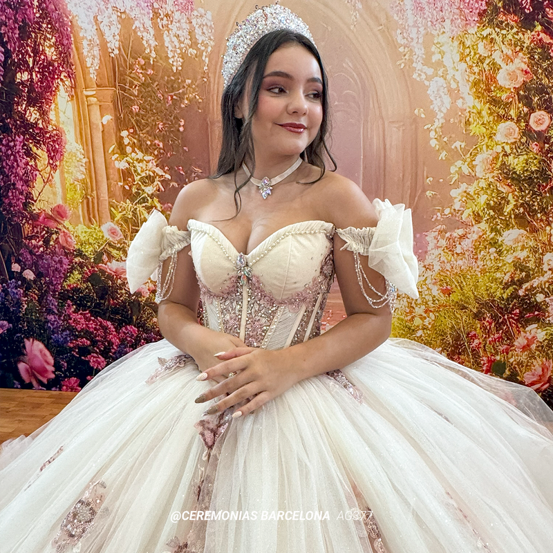 AG377 CHAMPAGNE VESTIDO XV